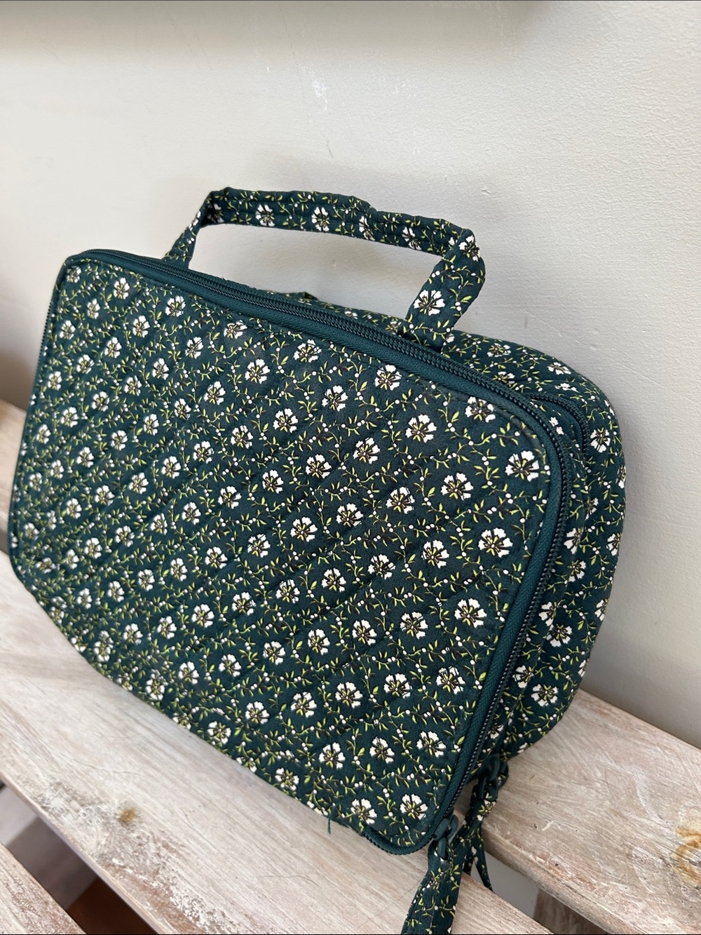 NWT Vera Bradley Ultimate Travel Case - Picture 7 of 7